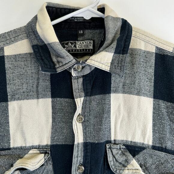 Conyon Guide Blue and Cream Plaid Flannel Button Down Shirt Mens Size Large - Picture 5 of 15